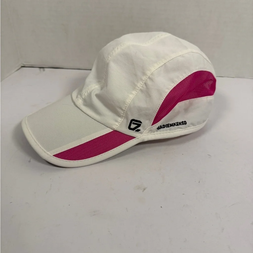 GADIEMKENSD Outdoor Running Hat - Breathable Mesh Baseball Cap for Men Women